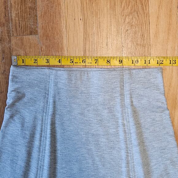 BCBG Skirt Size XS Gray White Micro Stripe Y2K Low Rise Stretchy Maxi Minimalist - Picture 8 of 9